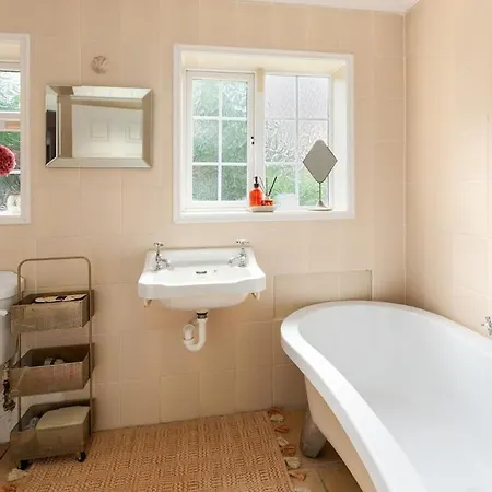 Prázdninový dům Easter & Summer Retreat In The Garden Of Ireland