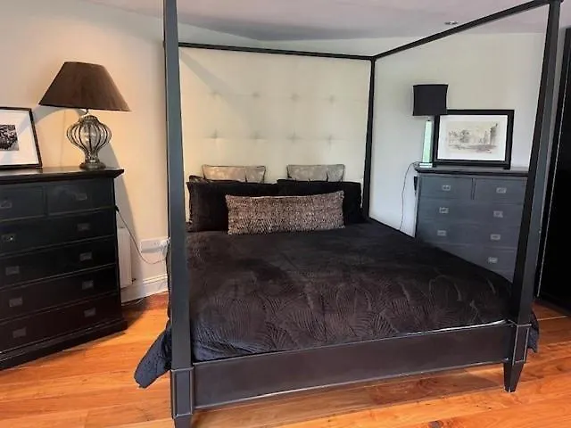 Easter & Summer Retreat In The Garden Of Ireland