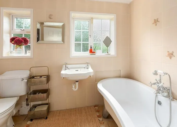 Дом отдыха Easter & Summer Retreat In The Garden Of Ireland