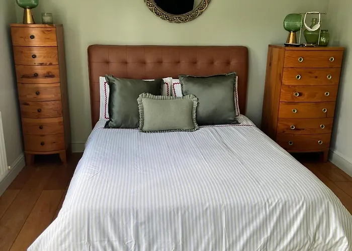 Easter & Summer Retreat In The Garden Of Ireland Newcastle (Wicklow)