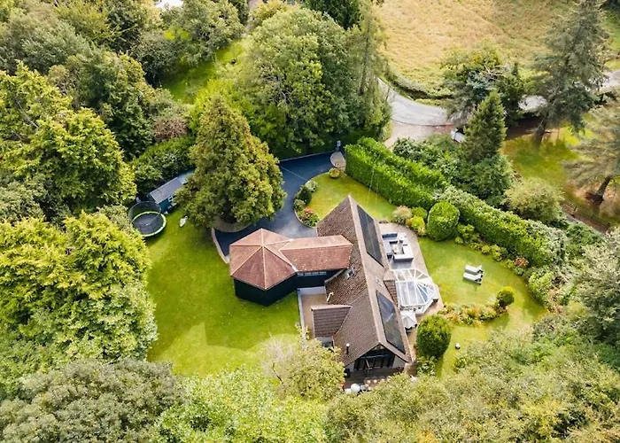 Easter & Summer Retreat In The Garden Of Ireland Newcastle (Wicklow)